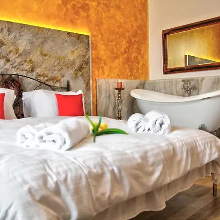 Apartman Royal Mansion In Unirii Square *