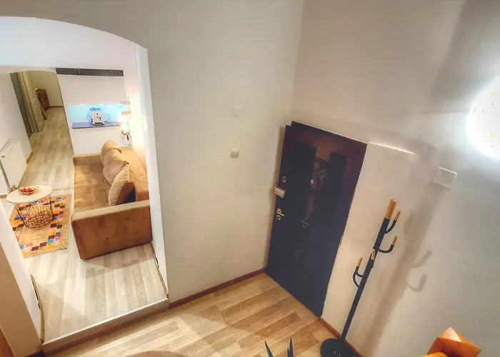 Royal Mansion In Unirii Square Cluj-Napoca